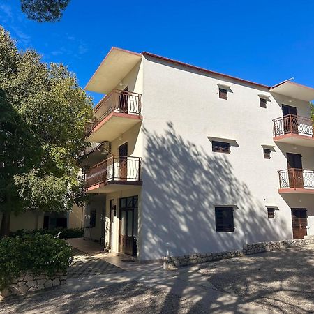 Niko Apartments درفينيك المظهر الخارجي الصورة