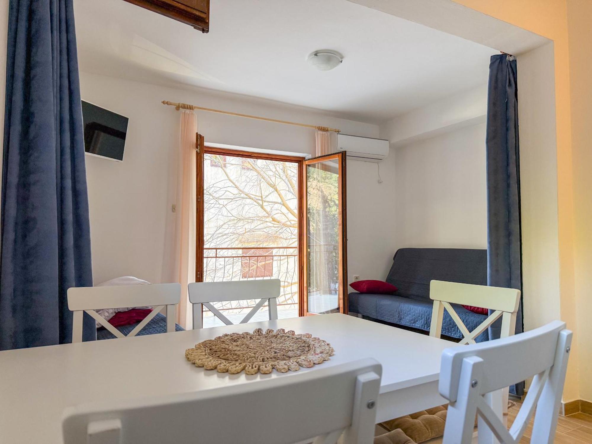 Niko Apartments درفينيك المظهر الخارجي الصورة